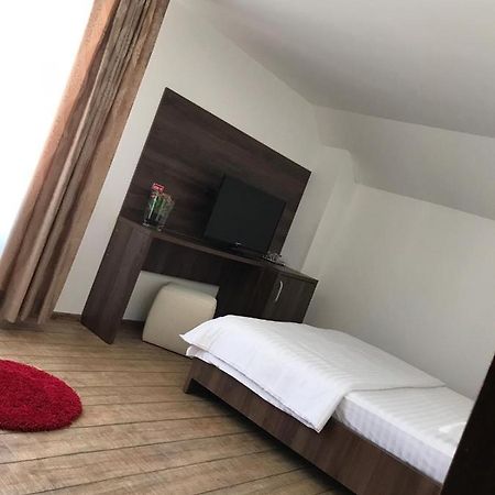 Pensiunea Montana Băile Borşa Esterno foto